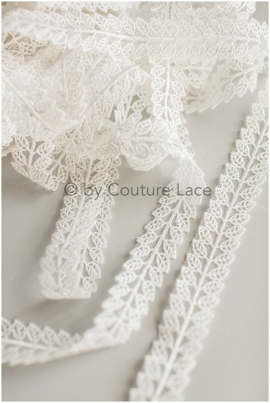 Leaf Bridal Lace Trim/ Boho Lace Trim Off-White/ Bridal Veil Lace Trim/ Lace Veil/ Lace Embroidery// T19-073RY