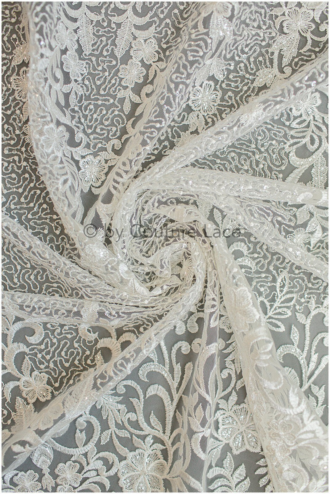 schwerer bestickter Spitzenstoff mit Perlen/ Hochzeitsspitze/ Paillettenspitze/ Brautspitze/ Couture Lace - Alencon Lace Stoff// L17-012