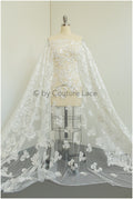 Schwerer Perlen Spitzenstoff Off-White/ Brautspitze/ Hochzeitskleid Spitze mit Perlen/ Perlenblüten Spitzenstoff// L19-282