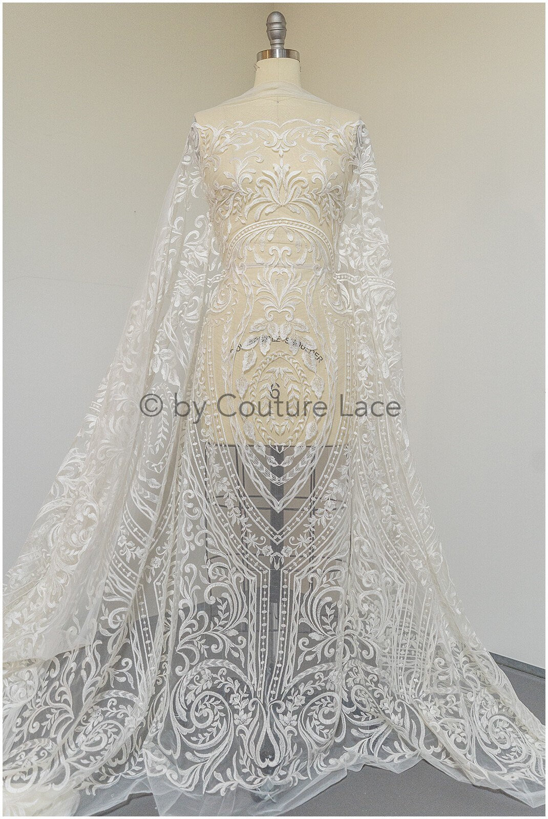 Orientalischer Spitzenstoff Off-White/ Hochzeitsspitze/ Braut Spitze/ Couture Spitze/ Hochzeitskleid Spitze// L19-050