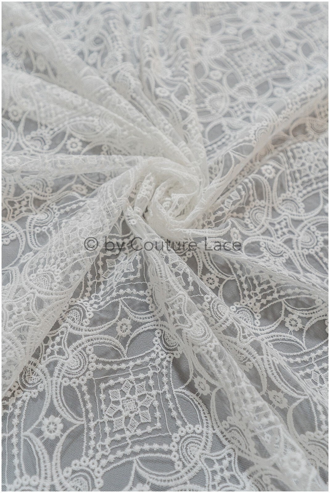 Artdeco Spitzenstoff Off-White/ Hochzeit Spitzenstoff/ Boho Brautkleid Spitze/ geometrisches Brautkleid Spitze// L19-314