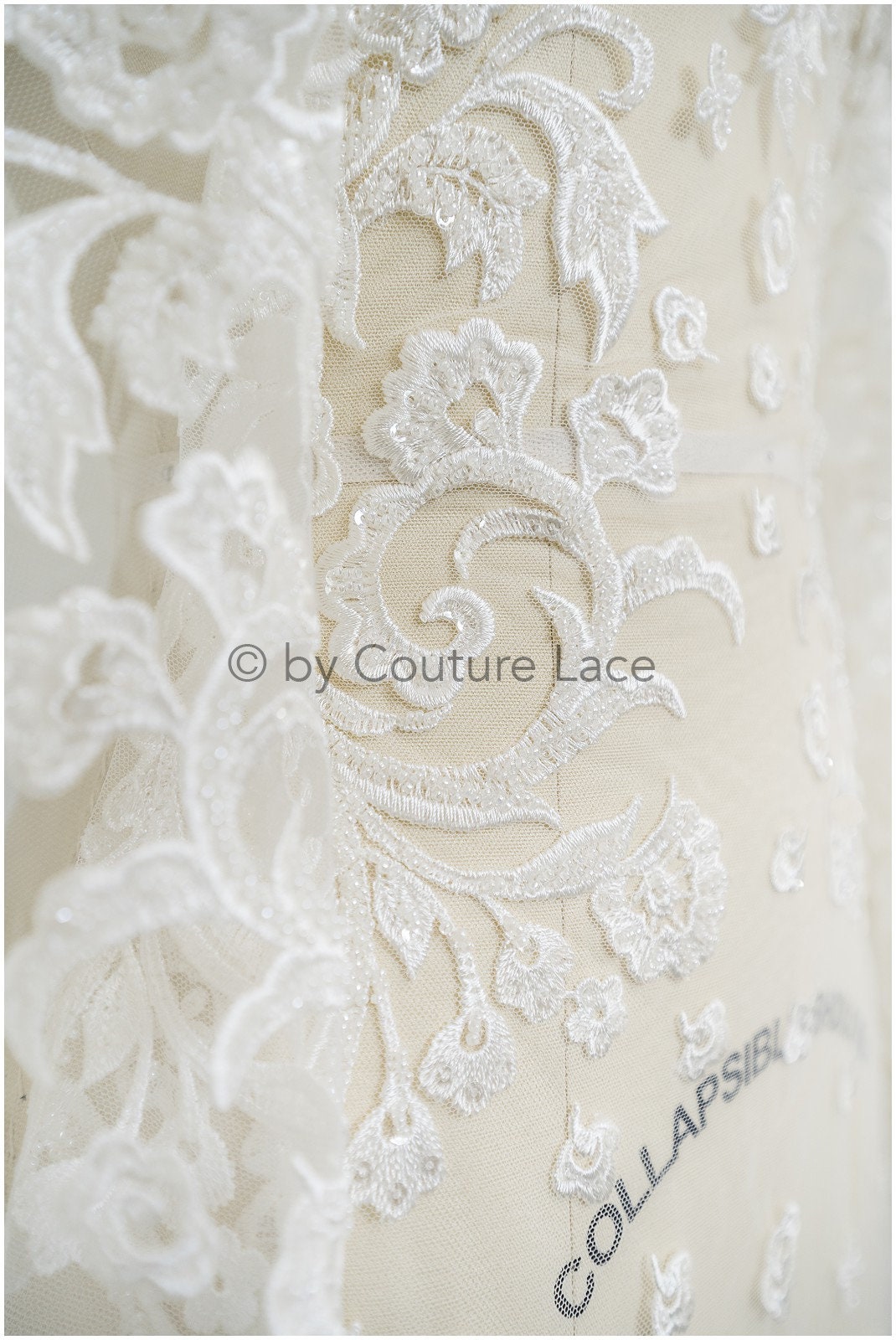 Berta Bridal Spitzenstoff, Brautspitze mit Perlen und Pailletten, verzierte Blumenspitze, Berta Braut Hochzeitsspitze// L19-302