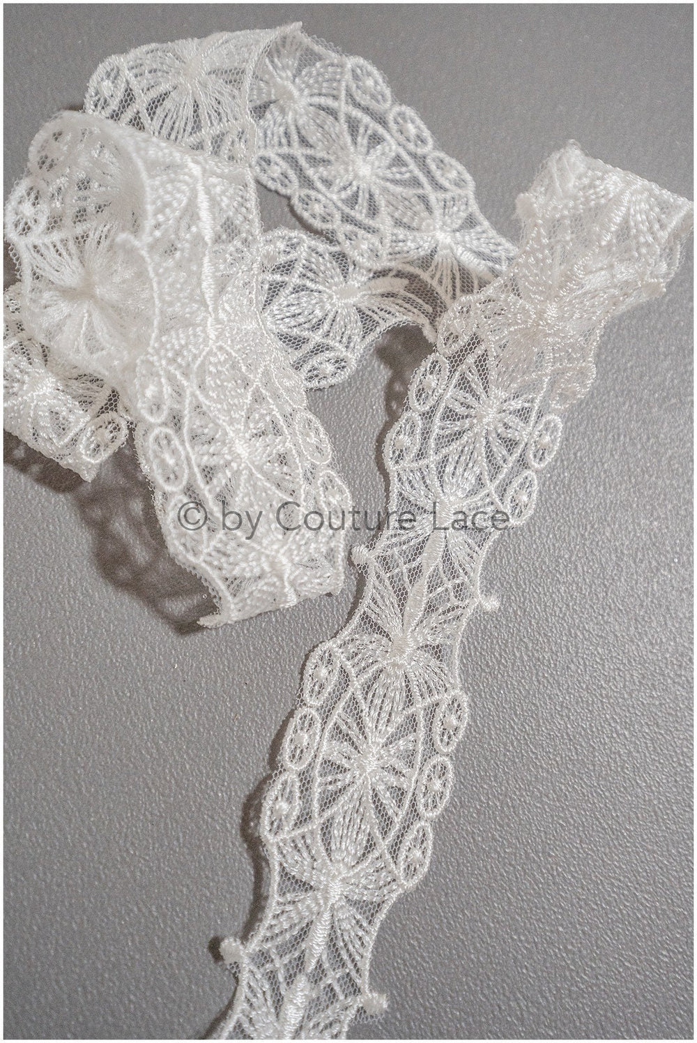 Boho lace trim off-white/ embroidered lace trim/ elegant lace veil lace/ bridal lace belt/ bridal lace trim// T20-086
