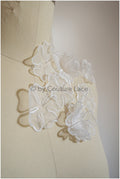 30pcs. Lace flowers for sewing/ 3D flower lace applique/ wedding dress lace applique/ bridal lace// A20-192