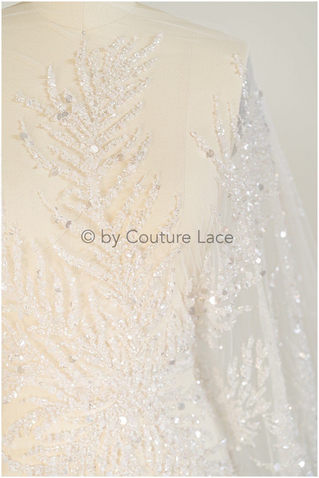 Perlenspitzenstoff Off-White/ Perlenspitze Stoff/ Braut Spitze Stoff/ Perlenspitze/ Brautspitze// L19-085