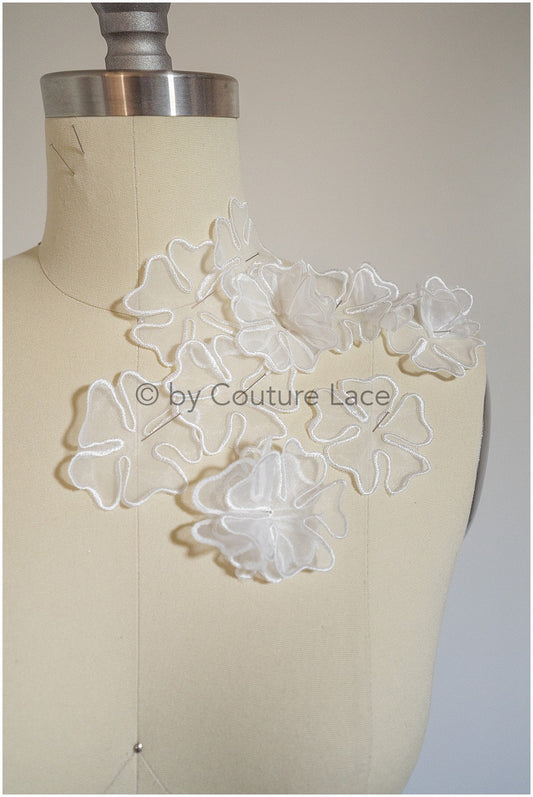 30pcs. Lace flowers for sewing/ 3D flower lace applique/ wedding dress lace applique/ bridal lace// A20-192