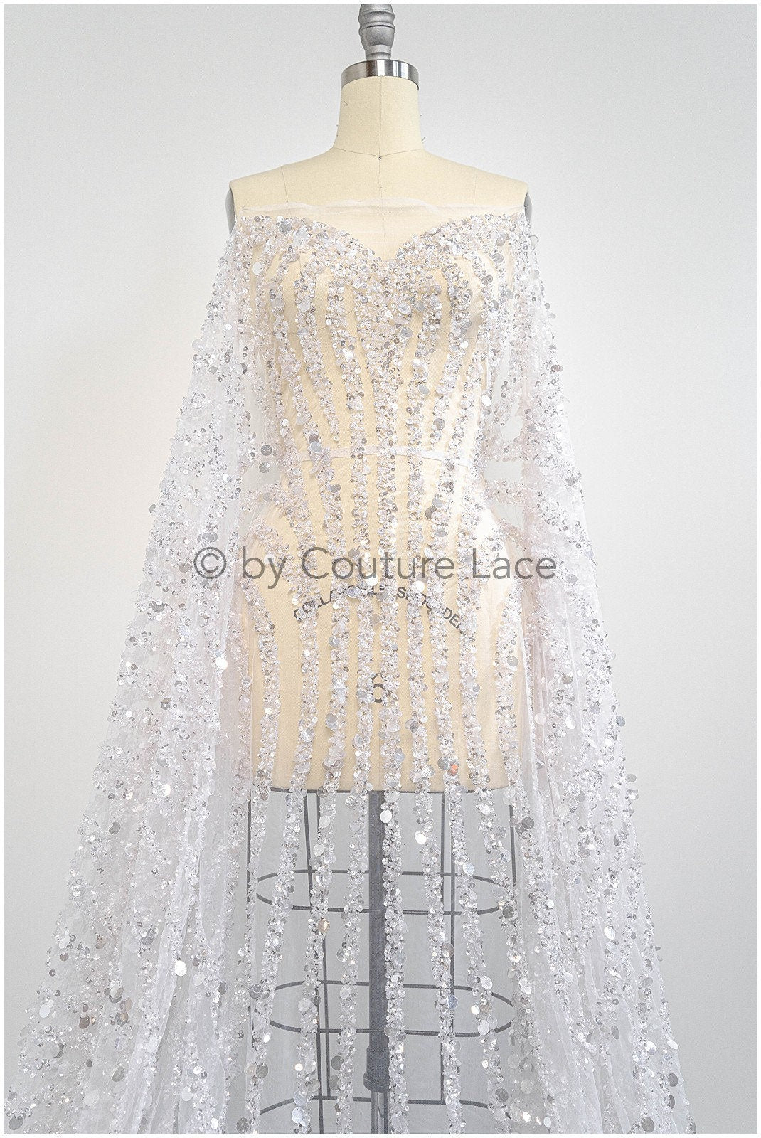 Perlen Braut Spitze Off-White/ Couture Spitzenstoff/ schwere Brautspitze/ Perlen Spitze// L20-354