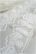 Boho lace trim off-white/ floral lace trim/ crocheted wedding dress trim/ boho dress lace trim// T20-101