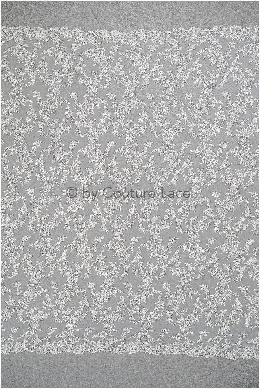 Tela de encaje nupcial romántica blanco roto / Encaje de novia / Tela de encaje floral / L20-007NR