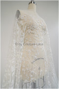 Blumen Brautspitze mit Perlen/ schwere Hochzeitsspitze Off-White/ romantischer Blumen Spitzenstoff// L20-014N