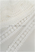 5 yds boho lace trim off-white/ floral guipure lace trim/ crocheted bridal lace trim// T20-109