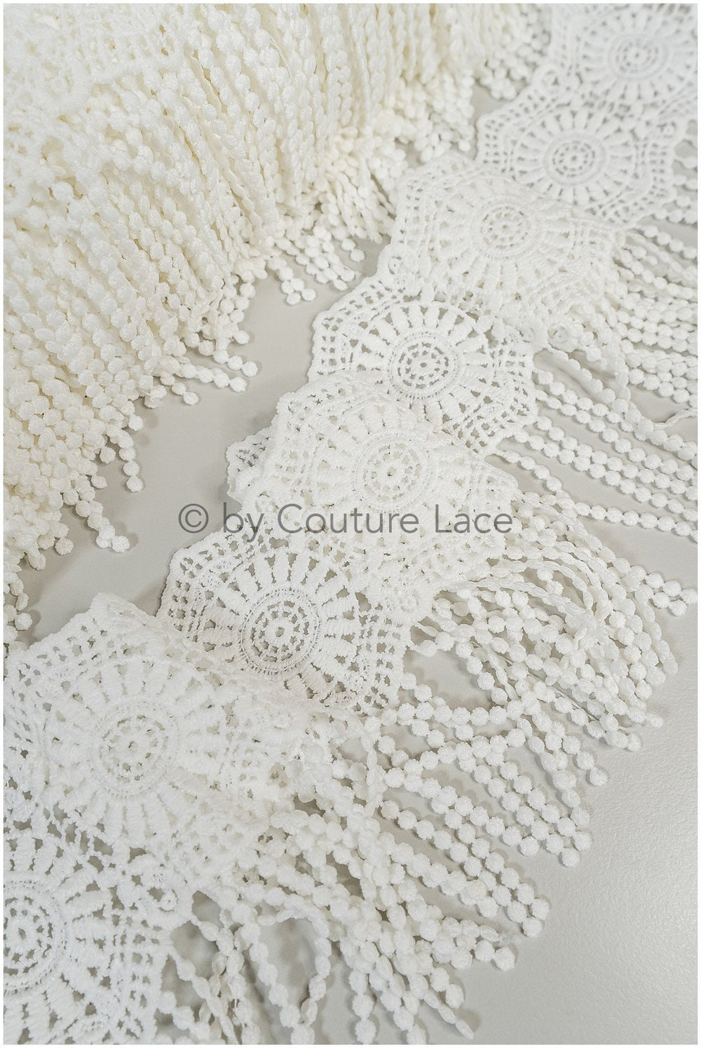 Boho fringe lace trim off-white/ Boho lace/ Guipure lace trim/ Boho dress bridal lace// T20-111