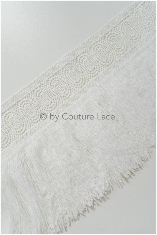 Fringed lace trim off-white/ Boho bridal lace trim/ crocheted fringe lace trim// T20-113