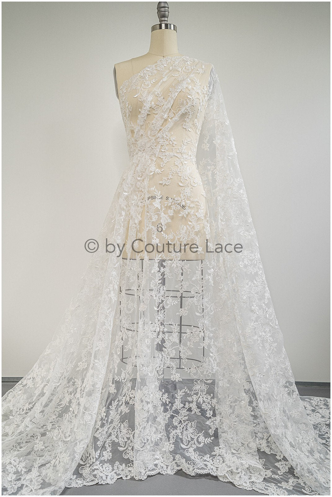Tela de encaje nupcial romántica blanco roto / Encaje de novia / Tela de encaje floral / L20-007NR