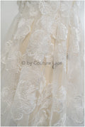 Hibiskus Blüten Spitzenstoff/ Spitzenstoff mit großen Blumen/ Braut Spitzenstoff Off-White/ Brautspitze// L20-382