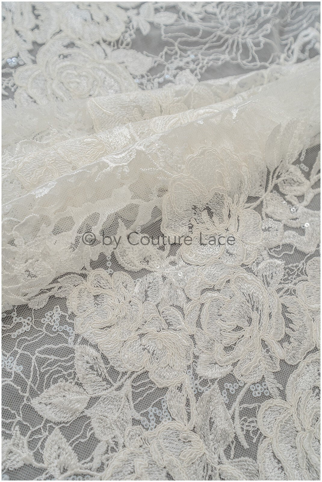 Rosenblüten Spitzenstoff Off-White/ Blumen Spitzenstoff/ Braut Spitzenstoff/ Spitzenstoff// L20-363