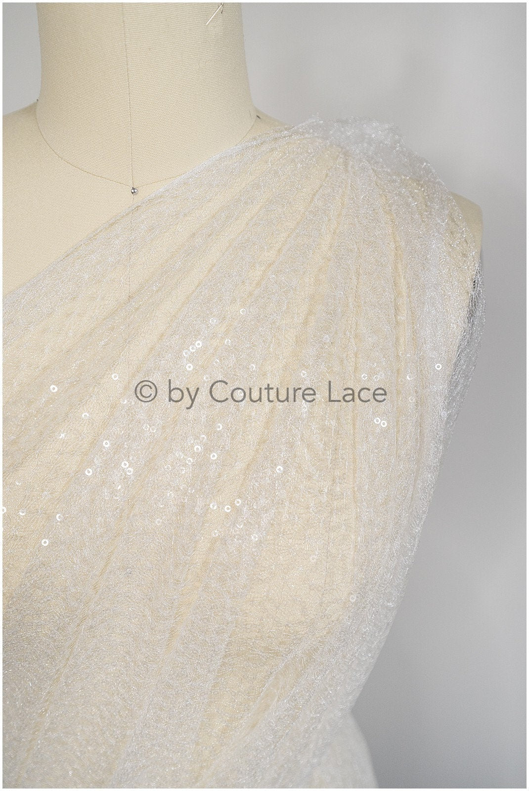 Pailletten Spitzenstoff Off-White/ sehr weicher Pailletten Spitzenstoff für Brautkleider/ Brautspitze Pailletten// L20-331
