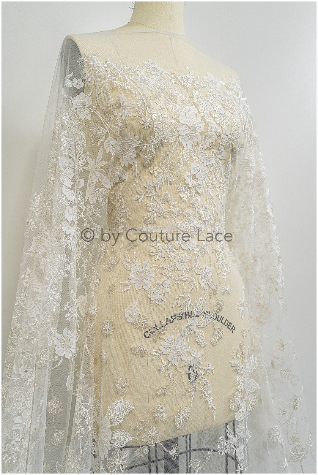 3D Blumen Spitzenstoff Off-White Silber/ Braut Spitzenstoff/ romantischer Blumen Spitzenstoff/ Hochzeit Spitzenstoff// L20-368