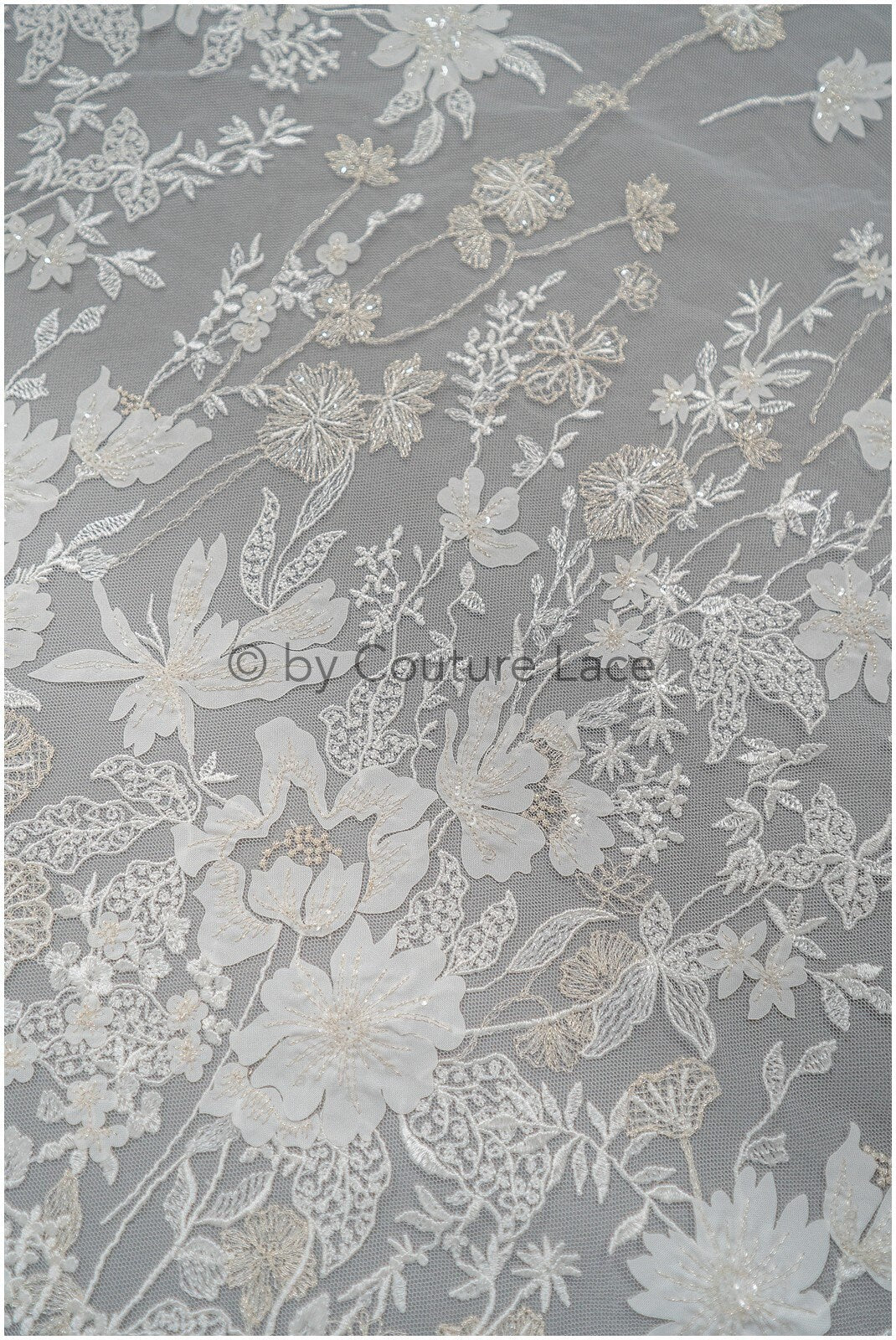 3D Blumen Spitzenstoff Off-White Silber/ Braut Spitzenstoff/ romantischer Blumen Spitzenstoff/ Hochzeit Spitzenstoff// L20-368