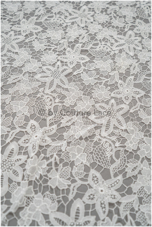 Florale Boho Spitze Off-White/ Gehäkelter Spitzenstoff/ Boho Spitze/ Makramee Spitzenstoff/ gestrickter Spitzenstoff mit Blumen// L20-390