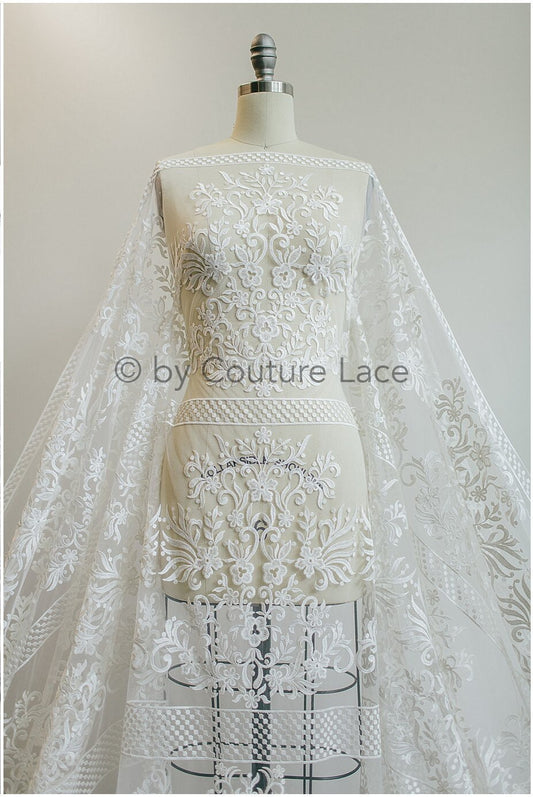 Ornament Spitze Off-White/ französischer Spitzenstoff/ bestickter Braut Spitzenstoff// L19-271