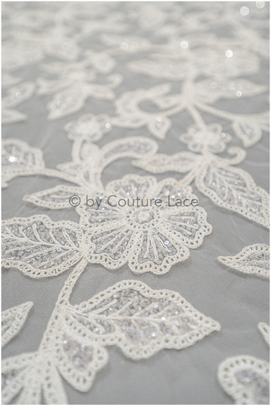 Spitzenstoff mit floralem Muster/ Designer Couture Spitze Off-White/ Spitzenstoff mit Perlen & Pailletten// L20-013