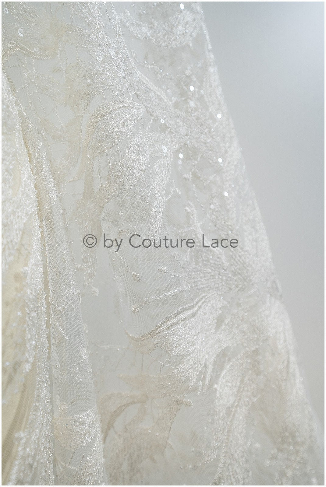 Perlen Spitzenstoff, Couture Spitzenstoff, schwere Hochzeitsspitze, gestreifter Spitzenstoff mit Perlen, moderner gestreifter Spitzenstoff// L20-345