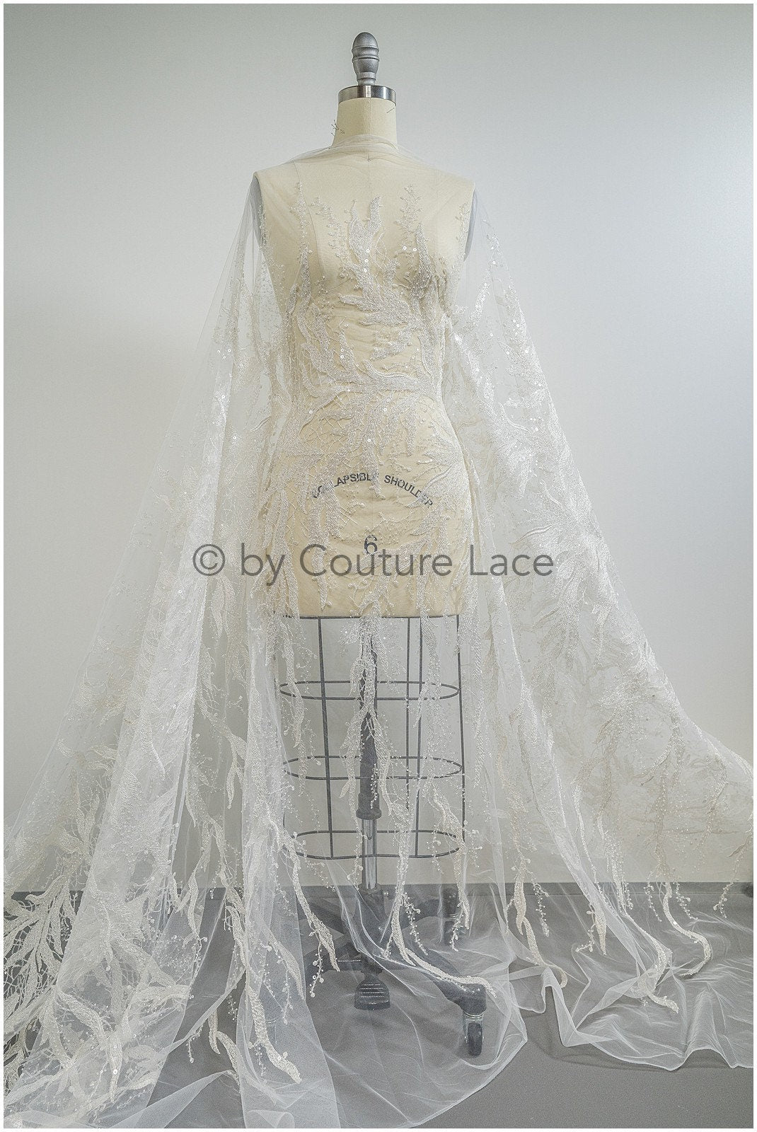Perlen Spitzenstoff, Couture Spitzenstoff, schwere Hochzeitsspitze, gestreifter Spitzenstoff mit Perlen, moderner gestreifter Spitzenstoff// L20-345