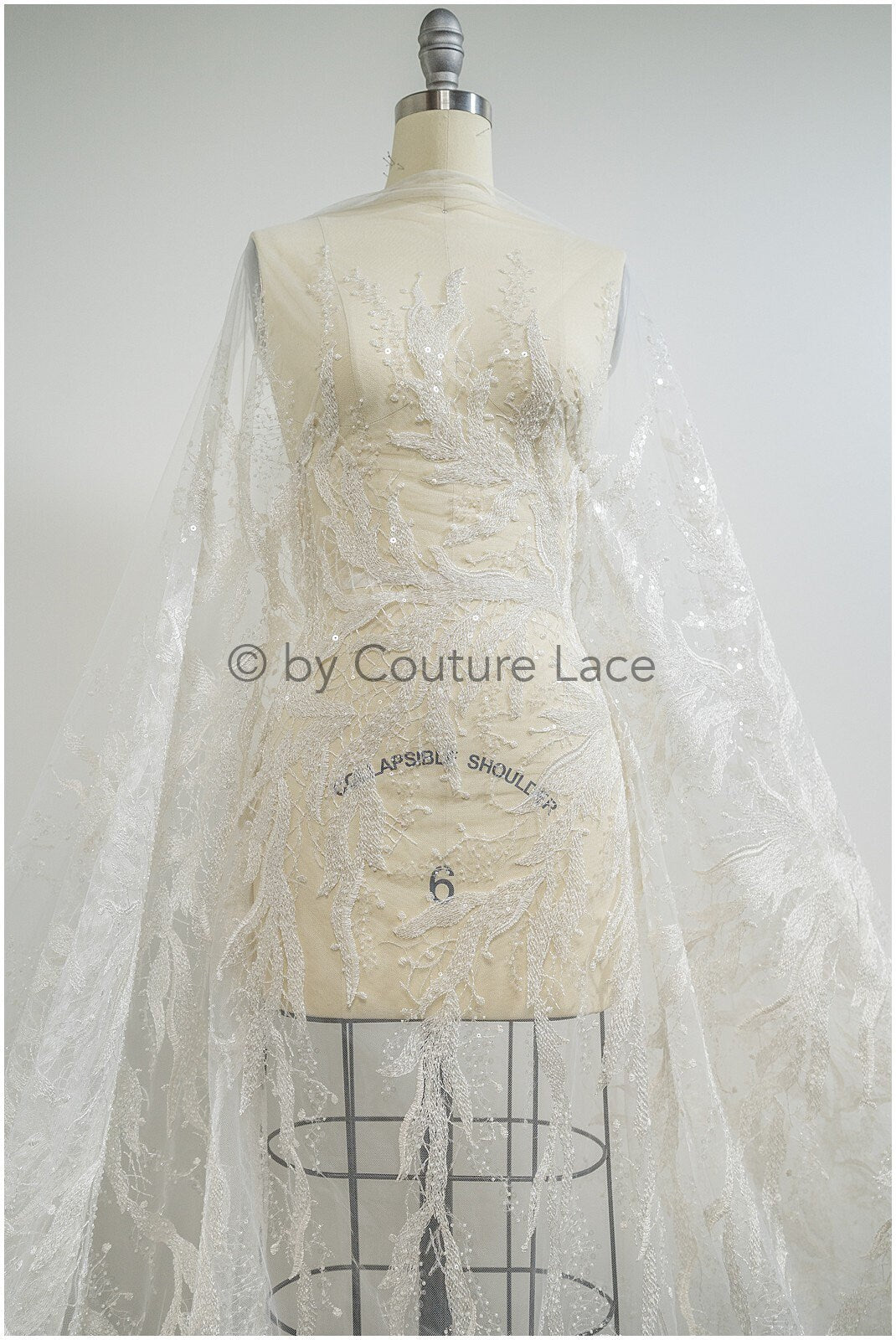 Perlen Spitzenstoff, Couture Spitzenstoff, schwere Hochzeitsspitze, gestreifter Spitzenstoff mit Perlen, moderner gestreifter Spitzenstoff// L20-345