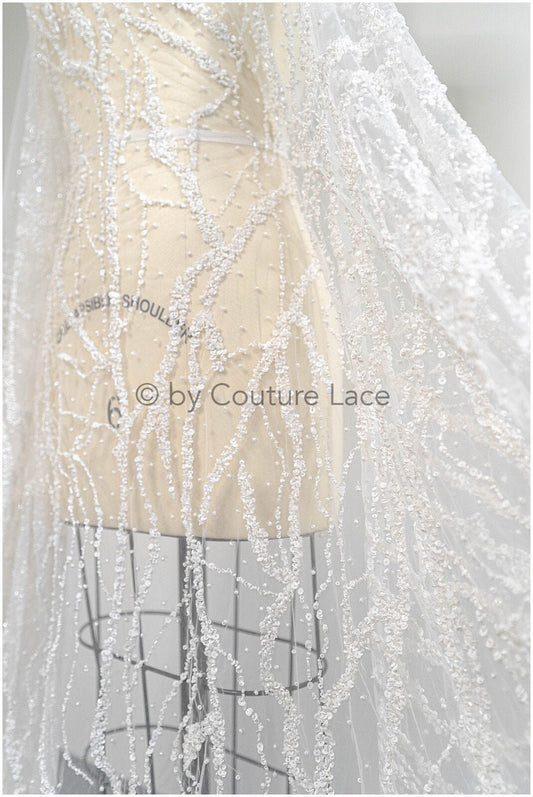 Handperlen Blume Brautspitze Off-White/ Couture Spitzenstoff/ schwere Perlen Hochzeit Spitze/ Designer Couture Spitze/ handgemachte Spitze// L20-355
