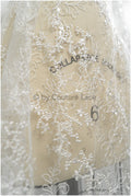 Blumen Spitzenstoff mit Pailletten, Braut spitzenstoff mit kleinen Blumen, Brautblumen spitze, floraler Spitzenstoff für Hochzeitskleid// L20-400