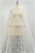 Romantischer Braut Spitzenstoff Off-White/ Blumen Spitzenstoff/ Blumenspitze/ Brautspitze Stoff// L20-070C