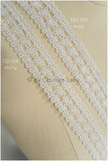 4yds crochet lace with floral pattern/ floral lace trim off-white/ bridal lace// T21-134