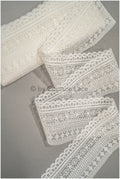 Beautiful crocheted lace trim/ off-white guipure lace/ crocheted bridal lace/ guipure lace trim// T21-133
