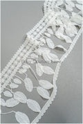 Crochet lace with feather pattern/ Guipure lace trim off-white/ crocheted lace trim for wedding dresses/ feather lace trim// T21-138
