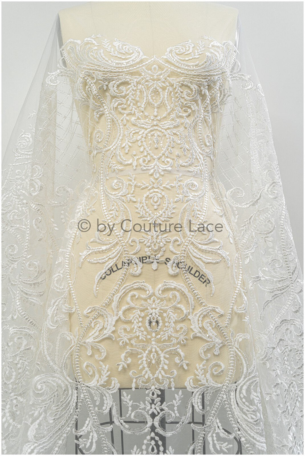 Orientalischer Spitzenstoff/ Couture Spitze/ Brautkleid Designerspitze/ Hochzeitskleid// L21-061N