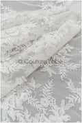 Romantischer Blüten Spitzenstoff/ Hochzeitskleid Spitzenstoff Off-White/ Braut Blumenspitze/ bestickter Spitzenstoff/ Spitzenschleier// L21-150C