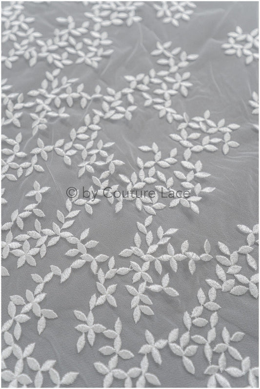 Braut Spitzenstoff Off-White/ Blatt Spitzenstoff/ Braut Blumenspitze/ Farbverlaufs-Spitzenstoff// L21-043