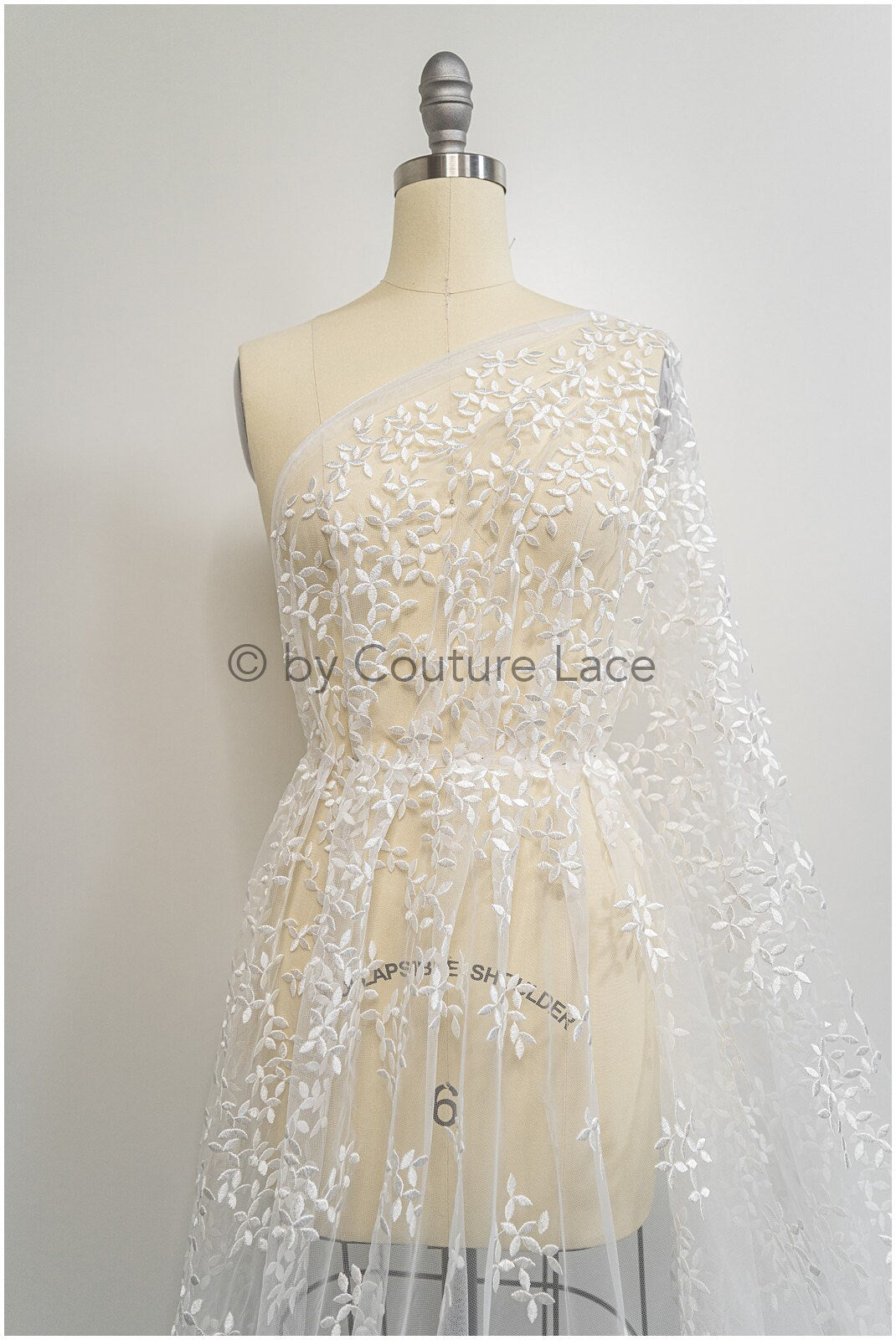 Bridal lace fabric off-white/ leaf lace fabric/ bridal floral lace/ gradient lace fabric// L21-043