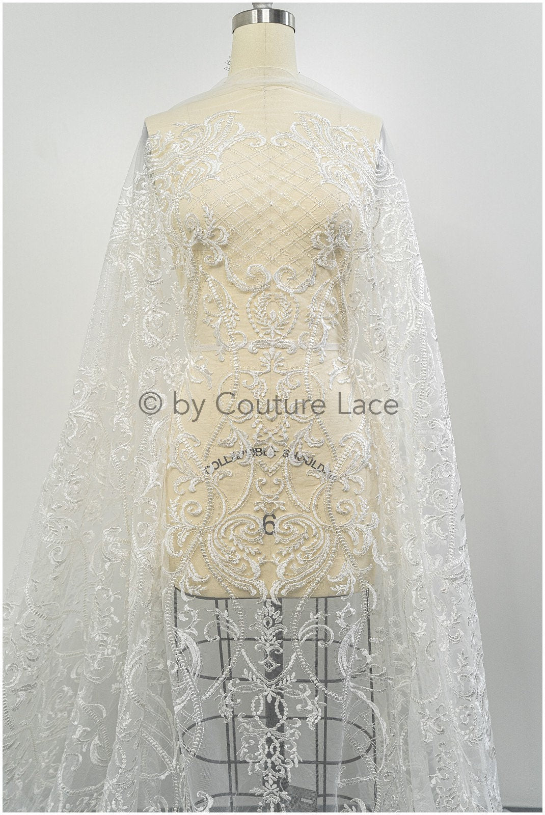 Orientalischer Spitzenstoff/ Couture Spitze/ Brautkleid Designerspitze/ Hochzeitskleid// L21-061N