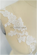 Floral lace trim off-white/ bridal lace trim/ embroidered lace trim/ elegant bridal lace/ floral lace// T21-145