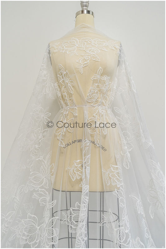 Magnolien Spitzenstoff Off-White/ bestickte Blütenspitze/ Hochzeitskleid Spitze/ weicher Magnolien Spitzenstoff/ Braut Spitzenstoff// L21-045