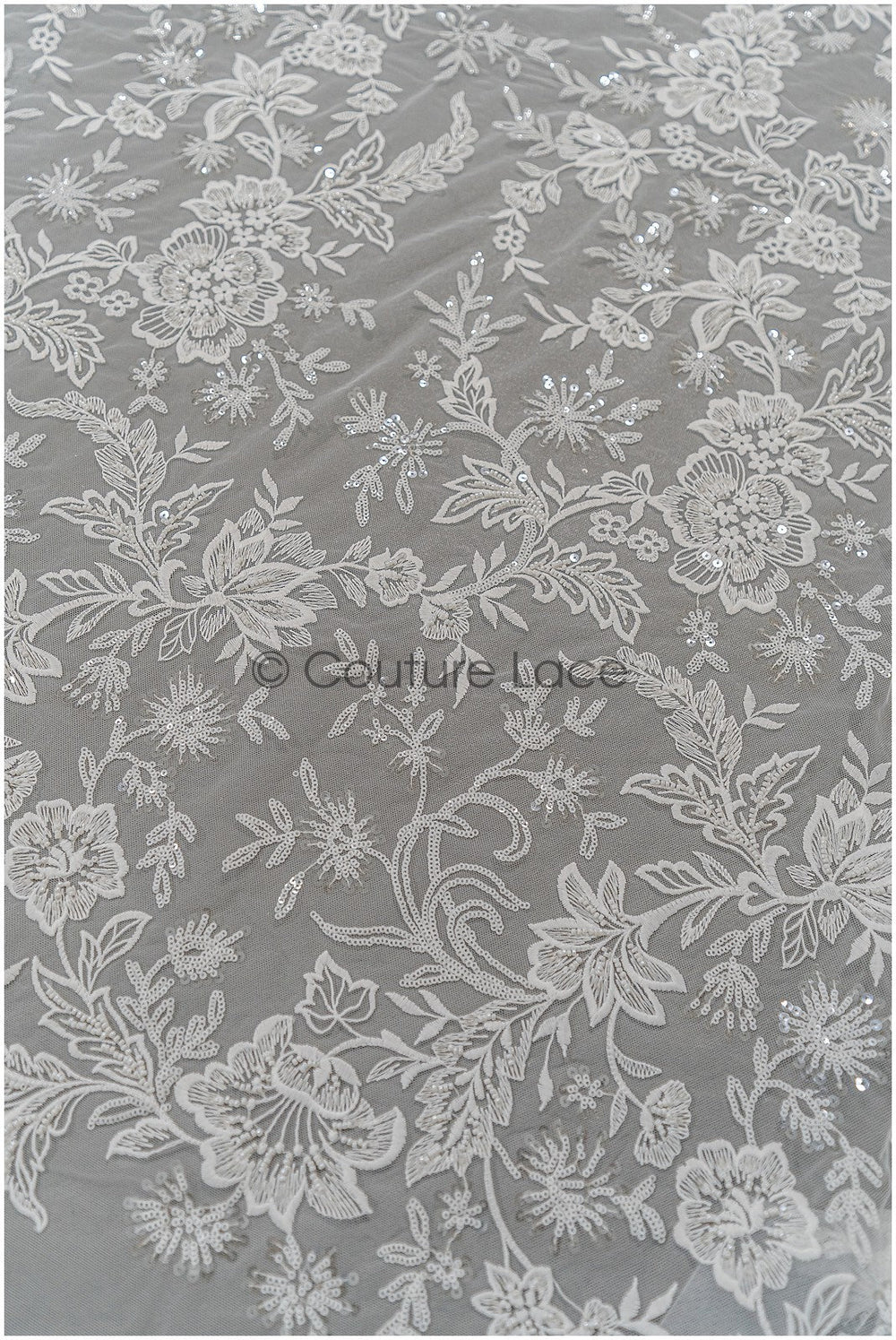 Romantischer Blumen Spitzenstoff/ Milch-Seide bestickte Blumenspitze/ Off-White Spitze/ Braut Spitzenstoff// L21-032N