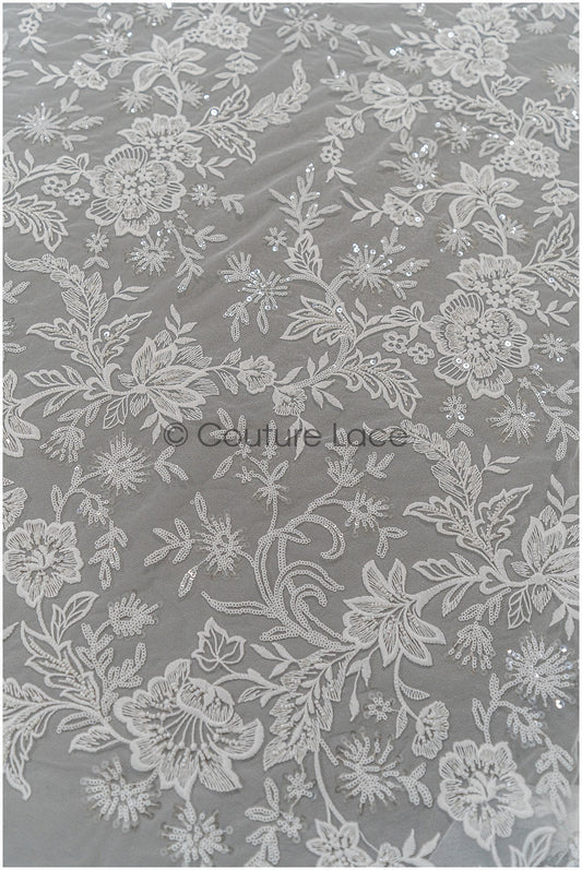 Romantischer Blumen Spitzenstoff/ Milch-Seide bestickte Blumenspitze/ Off-White Spitze/ Braut Spitzenstoff// L21-032N