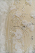 Handgefertigte Brautspitze mit 3D Blüten/ 3D Blüten Spitze Stoff/ Hochzeitskleid Spitze/ Couture Spitze// L21-049N