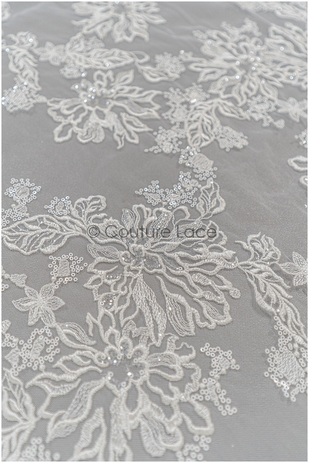 Romantischer Blumen Spitzenstoff/ bestickte Blumenspitze Off-White/ Hochzeitskleid Spitze/ Rosen Spitzenstoff/ Braut Spitze// L21-031N