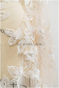 Nude Perlen Brautspitze mit 3D Blumen/ Braut Spitzenstoff Off-White/ Couture Spitze/ Haute Couture Spitze// L21-053ND