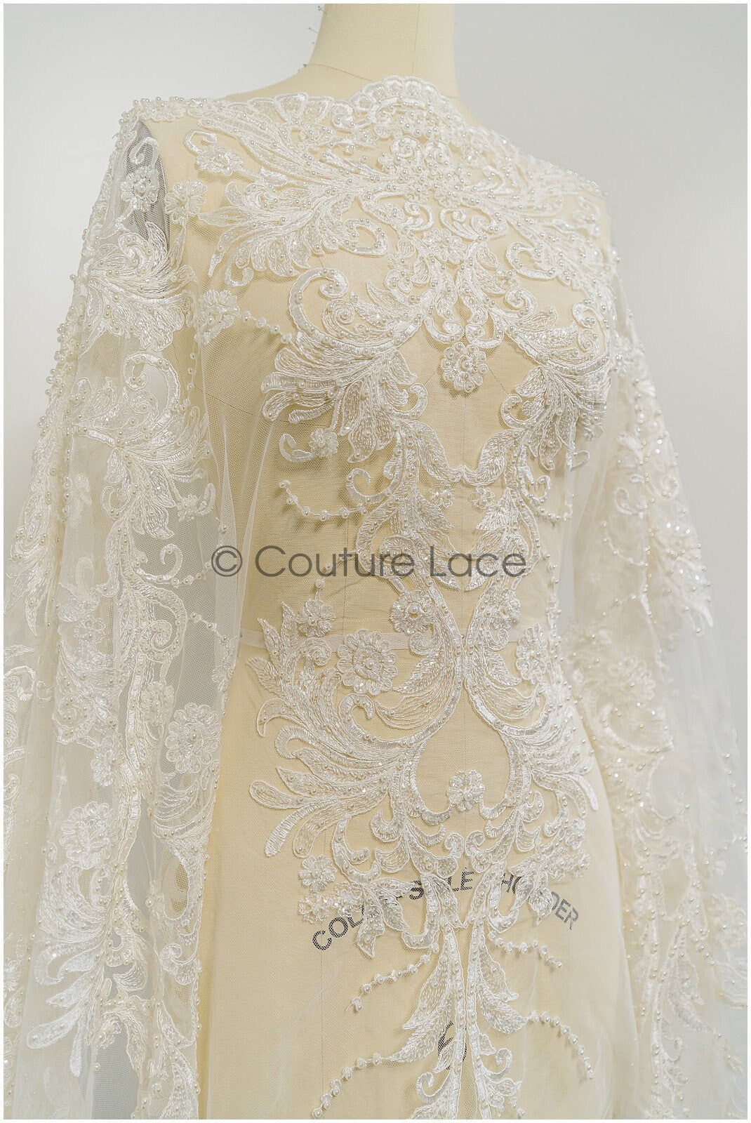 Schwerer Perlen Spitzenstoff für Hochzeitskleider/ Braut Spitzenstoff Off-White/ Hochzeitskleid Spitze mit Perlen/ Brautspitze// L21-047N