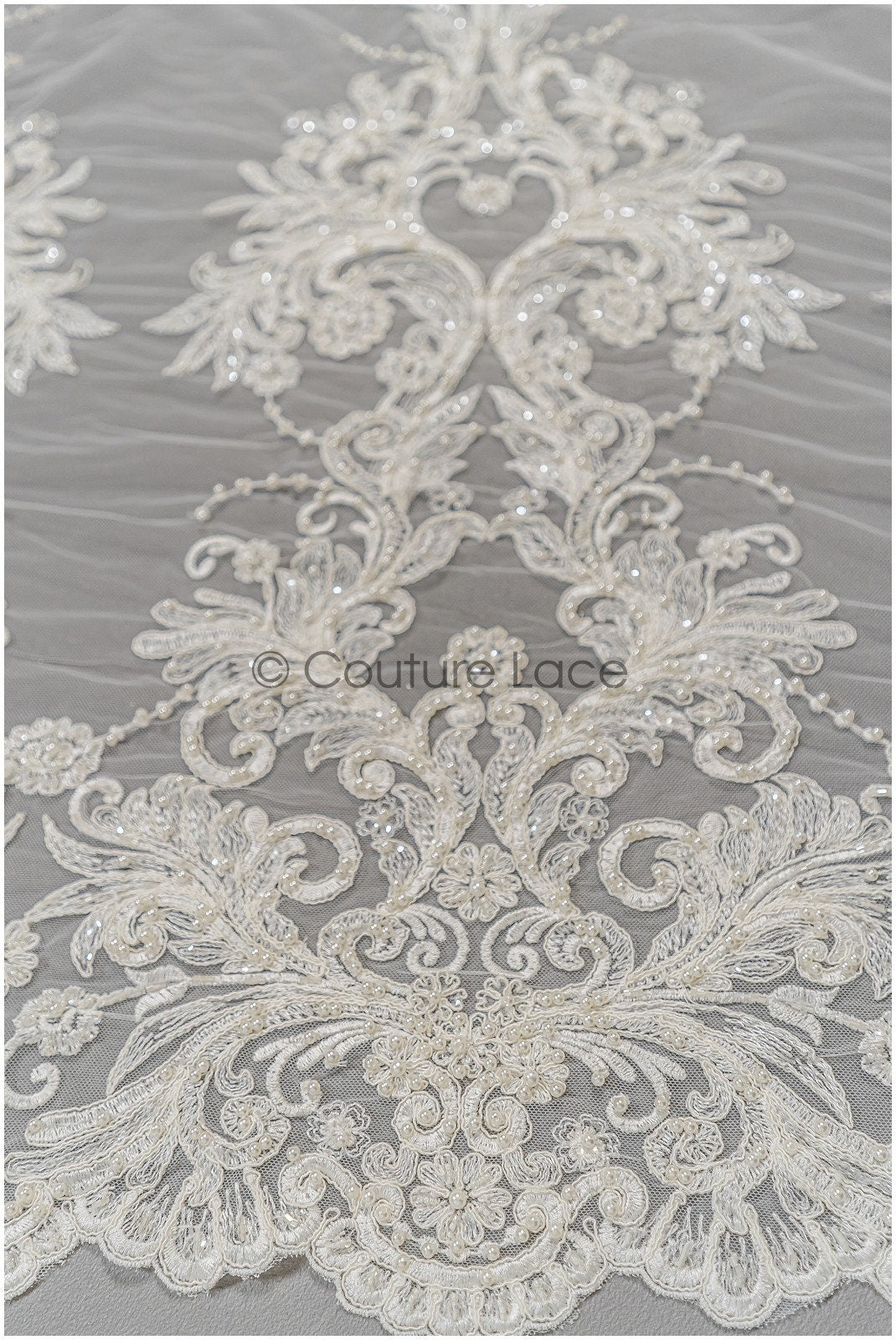 Schwerer Perlen Spitzenstoff für Hochzeitskleider/ Braut Spitzenstoff Off-White/ Hochzeitskleid Spitze mit Perlen/ Brautspitze// L21-047N