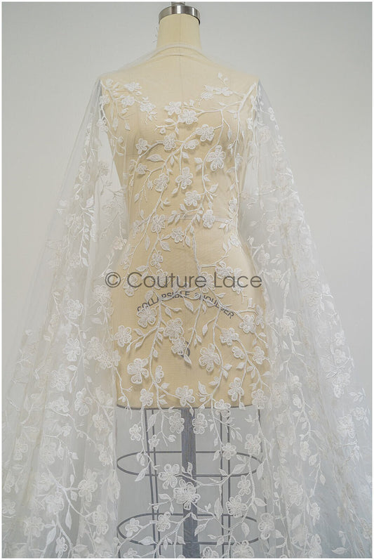 Blüten Spitzenstoff Off-White/ Brautspitze mit Perlen/ Blüten Brautspitze/ Braut Spitze// L21-119